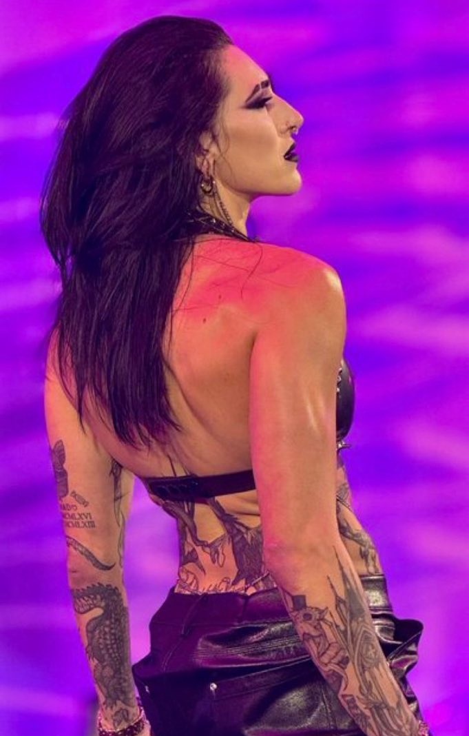 𝘛𝘢𝘳𝘦𝘲 ✿ tweet media