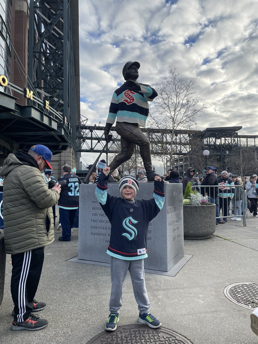 Russ Prentice tweet media