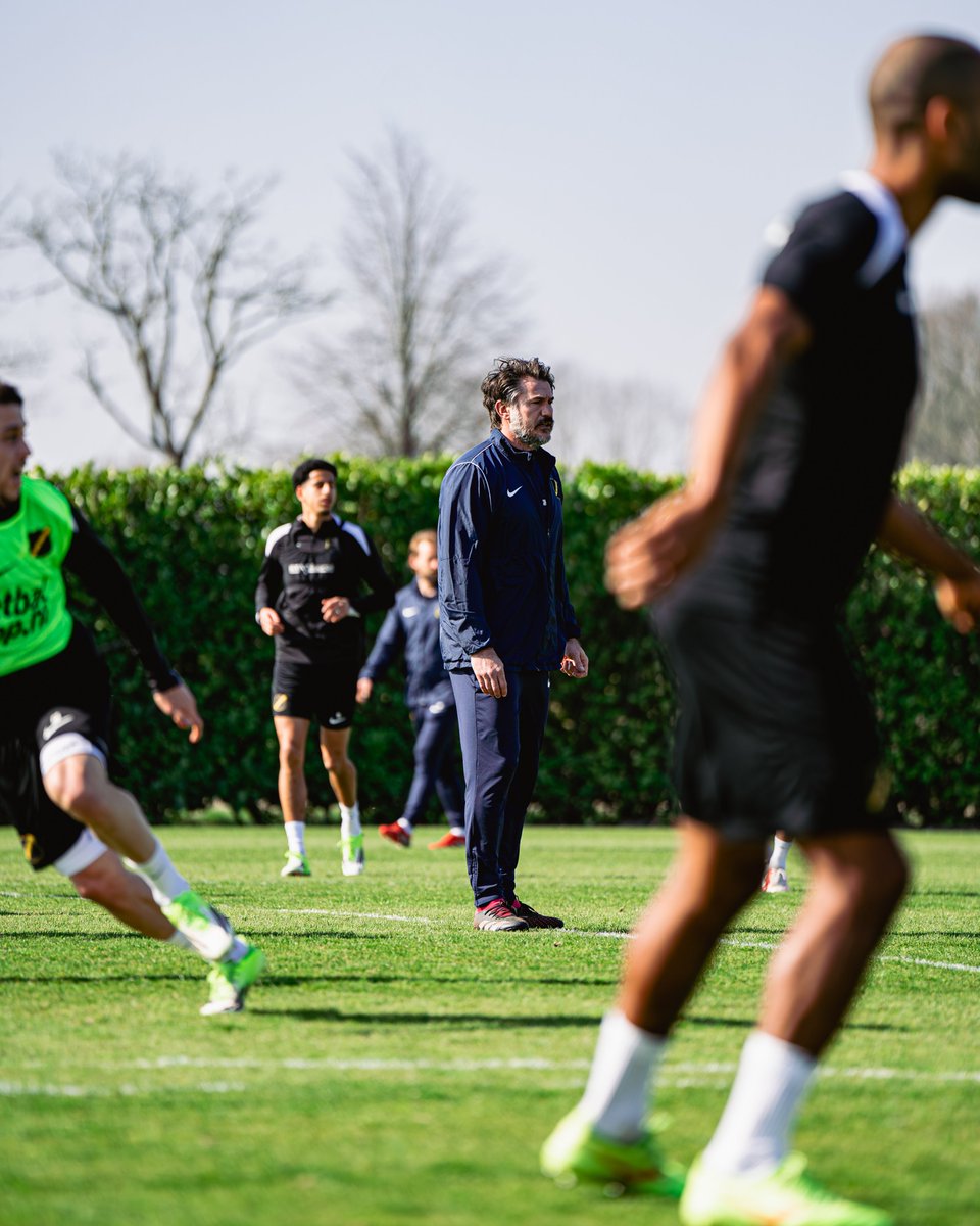 NAC Breda 💛🖤 tweet media