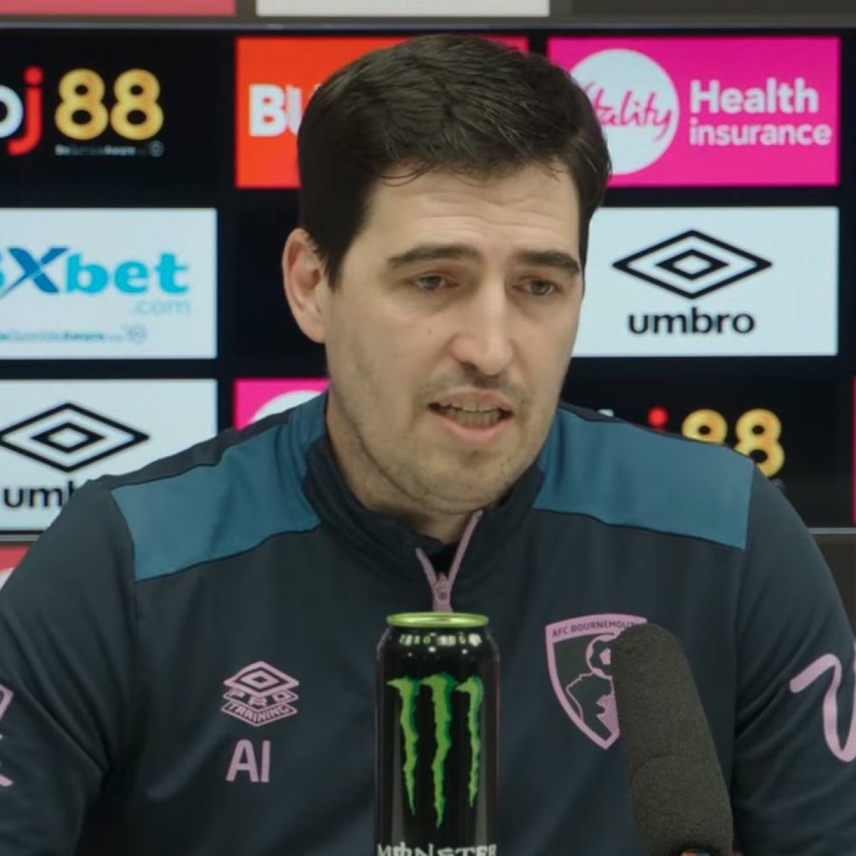 مانشستر يونايتدTM tweet media