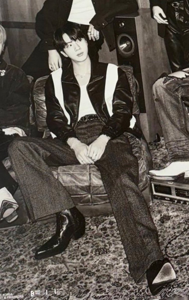 Jin California tweet media