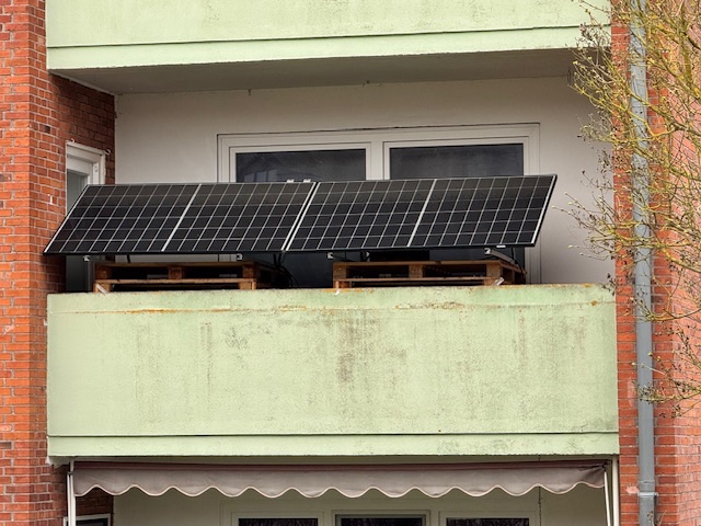 ThisIsGroundcontrol tweet media