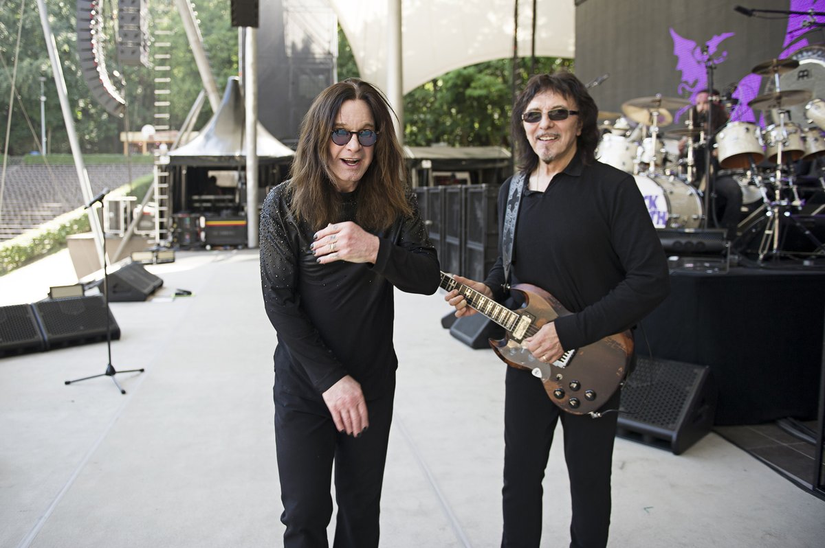 Tony Iommi tweet media