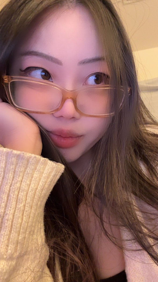 itsmissabs tweet media