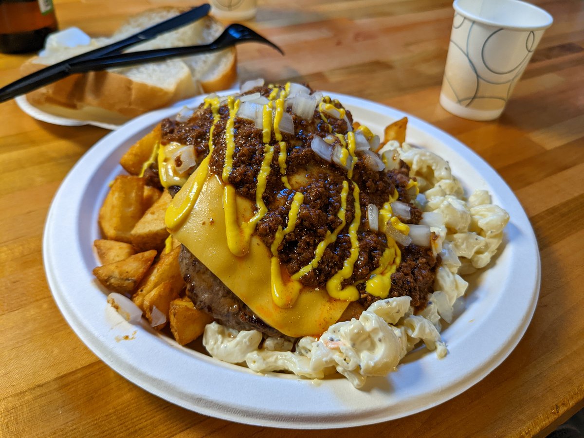 xXx_CANINEFAGGOT_xXx tweet media