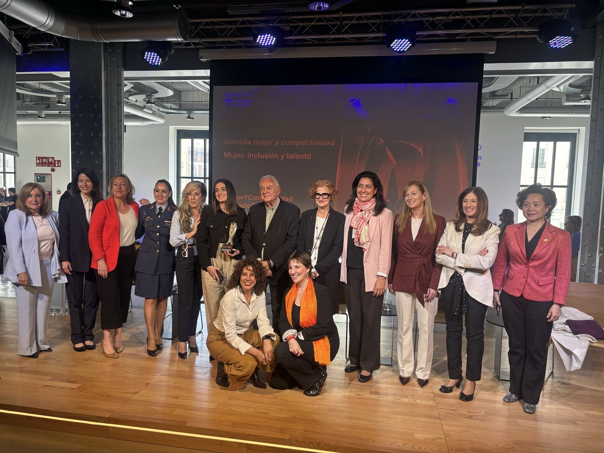 CDS, an HPE company tweet media