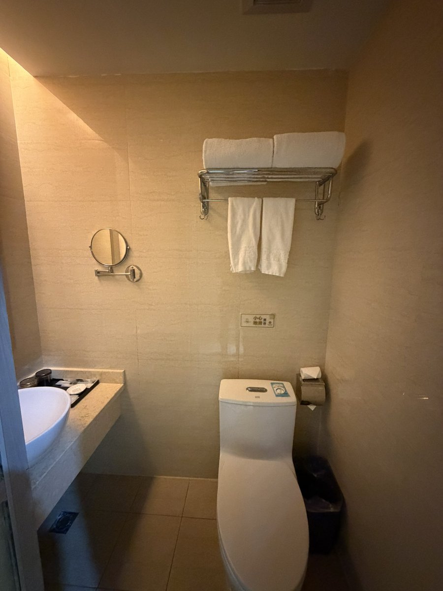 すまさ tweet media