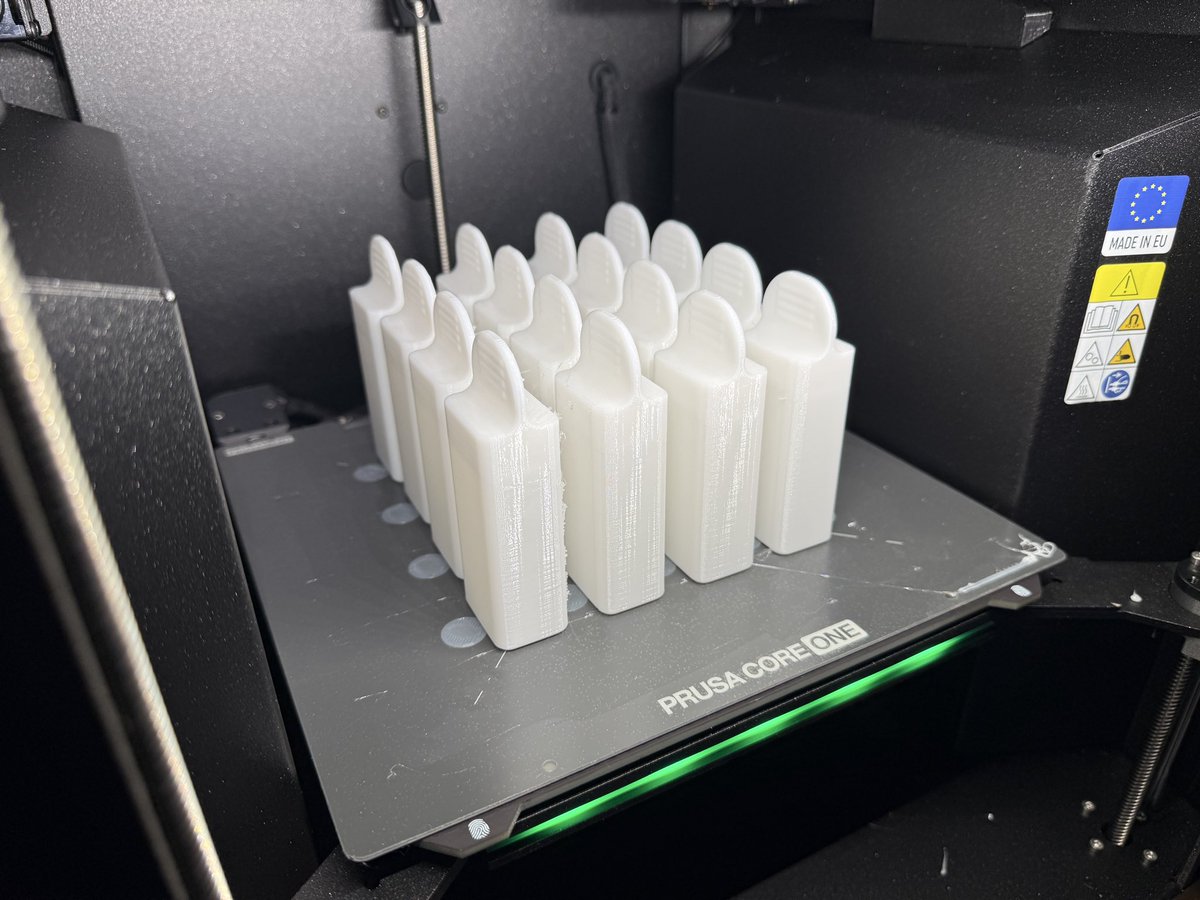 3D Printing World tweet media