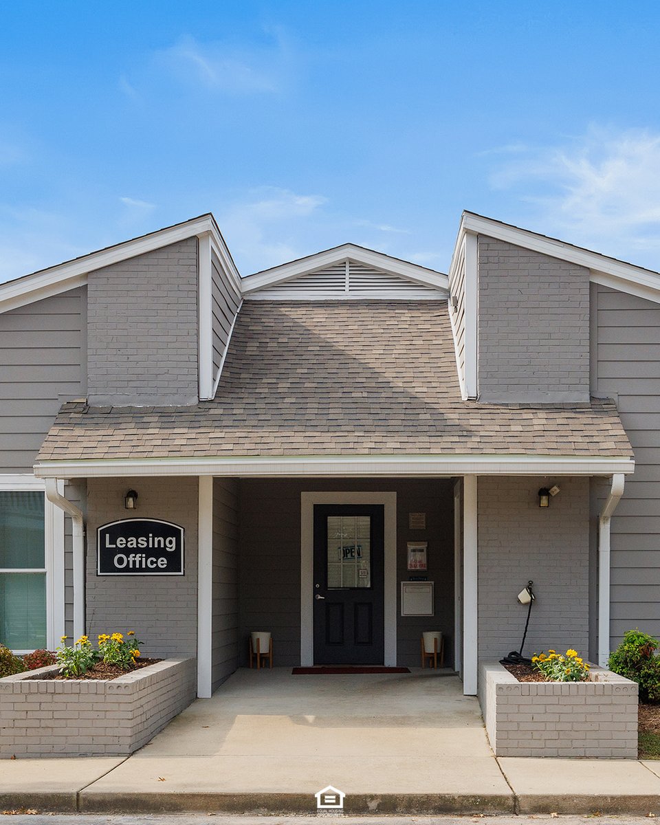 Summer Lodge Apartment Homes tweet media