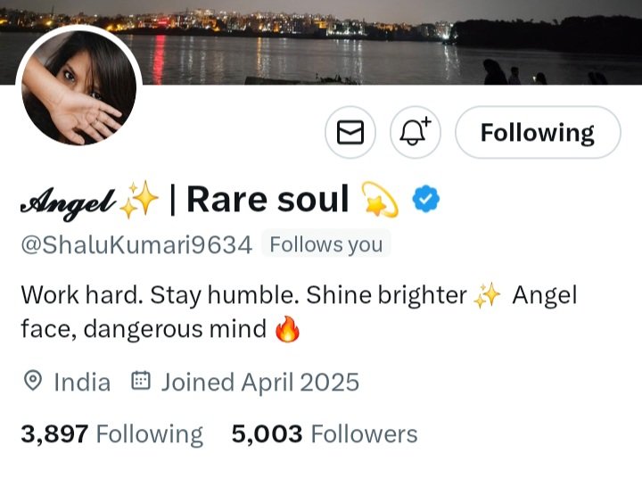 MemeTales tweet media