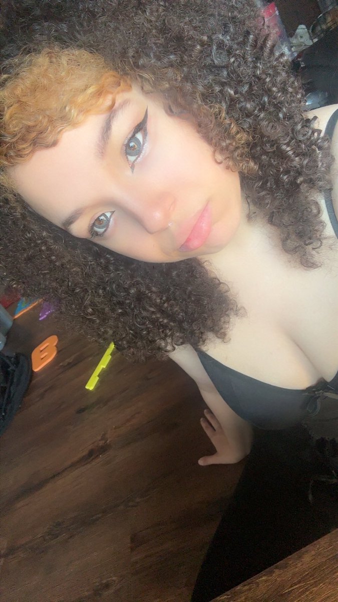 ChocolateKitty🍫🍓(Findom+edtwt) tweet media