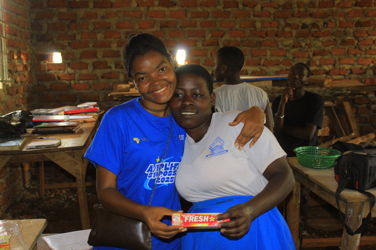 YouthShadow's tweet photo. Oral health hygiene and Sexual Reproductive Health are deeply connected; both shape confidence, wellbeing &amp; the future of young people. We celebrated this link with students of Hope for Joy SS, reminding them that holistic health is the foundation of lasting impact. https://t.co/wG8uAD2SJ6