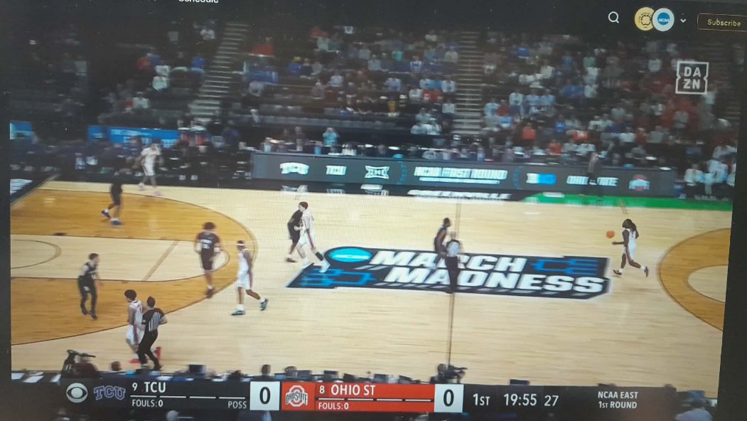 MaciejSzetela's tweet image. No to zaczynamy marcowe szaleństwo! 

#FirstRound👊

Wszystkie mecze można oglądać na platformie DAZN (darmowo po założeniu konta) lub Disney+.

#MMPL26 #NCAApl #MarchMadness