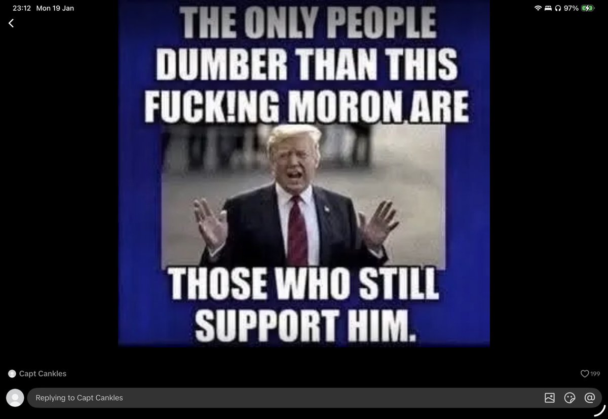 Claret&Blue. 🌻 tweet media