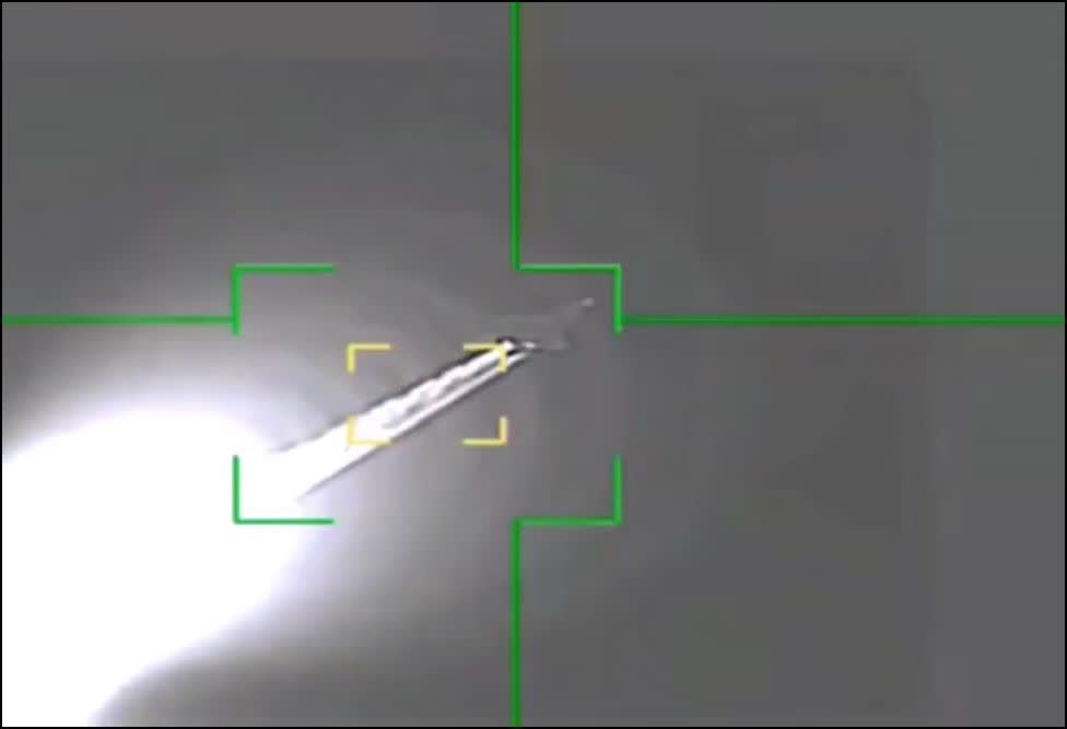 Final_battle313 tweet media