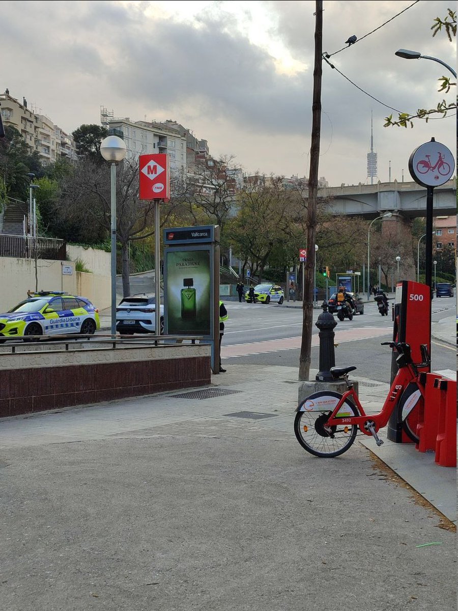 Sindicat d'Habitatge de Vallcarca tweet media