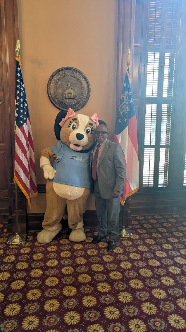 Amy M. Jacobs tweet media