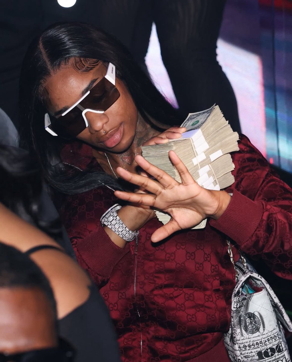 ًWave Checkers tweet media