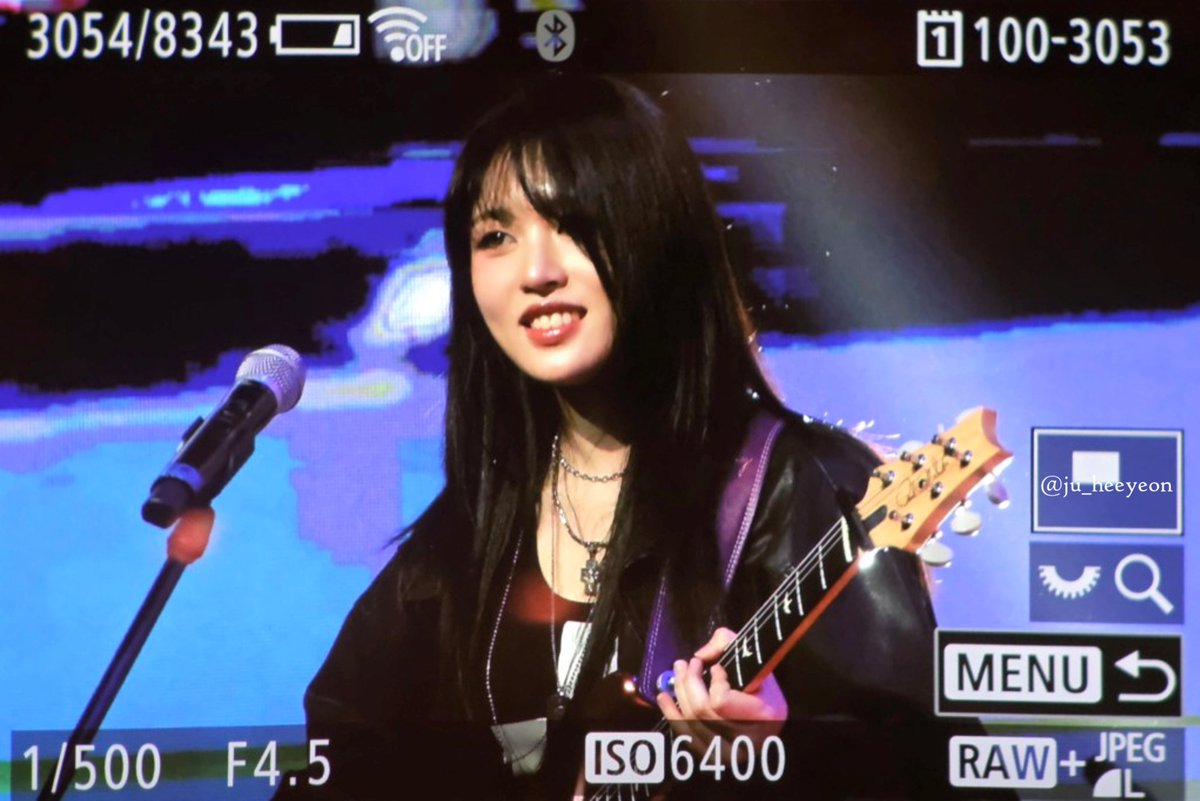 박-주현 tweet media