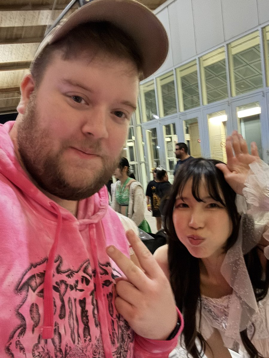 connor✌️ tweet media