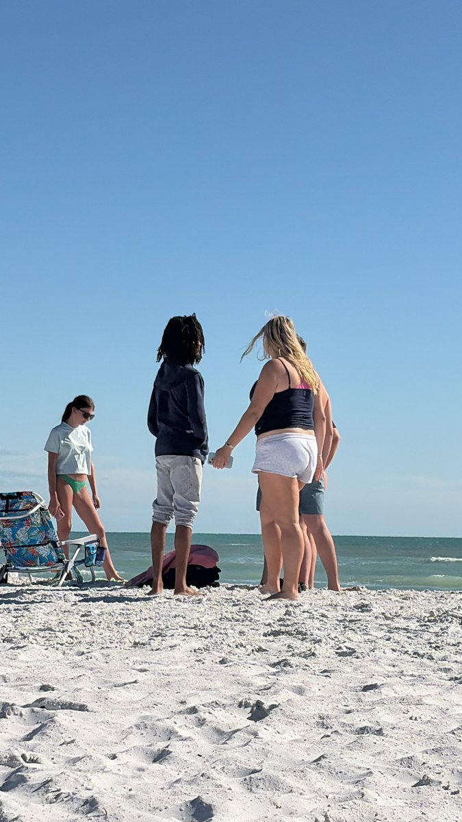 Lee “Doak Walker” Beebe tweet media