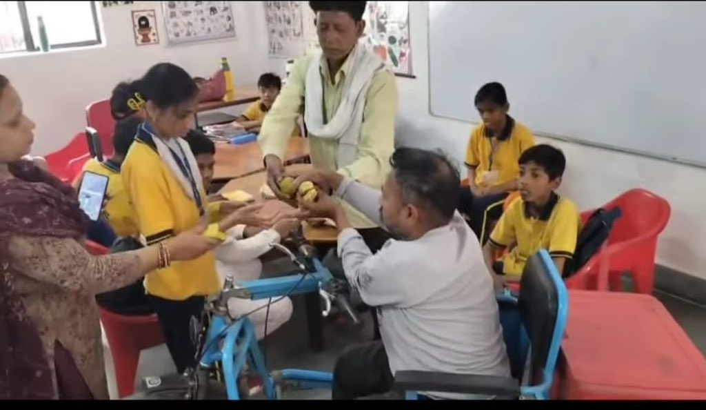 Samajwadi Party tweet media