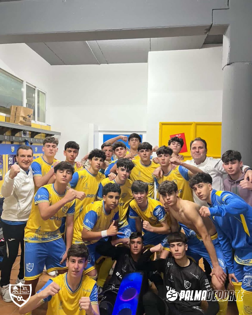 AtcoPalmadelRio's tweet photo. 👨🏽‍🏫 𝐋𝐚 𝐩𝐢𝐳𝐚𝐫𝐫𝐚 𝐝𝐞 𝐥𝐚 𝐜𝐚𝐧𝐭𝐞𝐫𝐚 💛

📊 Fin de semana con mucho movimiento para nuestra #CanteraAmarilla, con resultados importantes y detalles que hablan del crecimiento del club 

#LaPizarraDeLaCantera #CanteraAmarilla 🟡🔵 https://t.co/PFkDpnrqx8