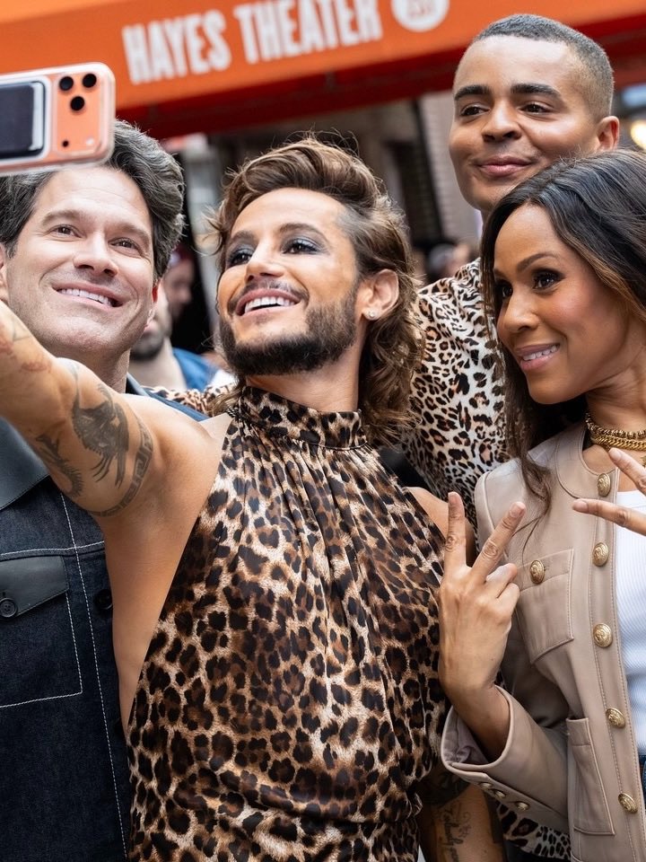 Diamond Dog Entertainment tweet media