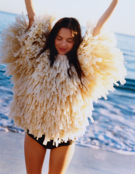 About Music tweet media