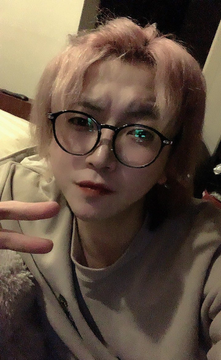 4RuT（しるてぃー） tweet media