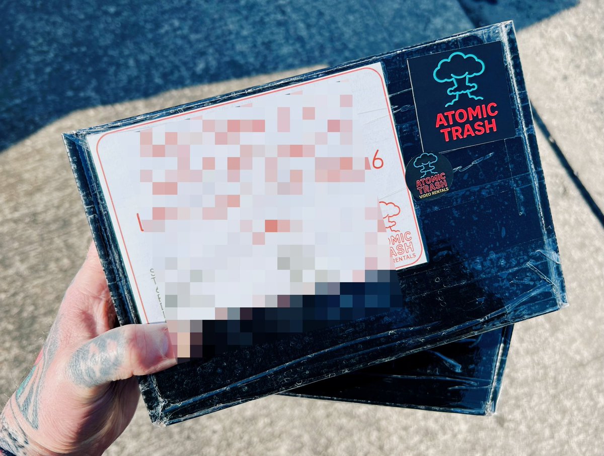 Trev El. Viz 🛸 tweet media