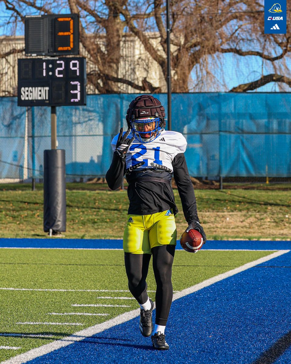 Delaware Football tweet media