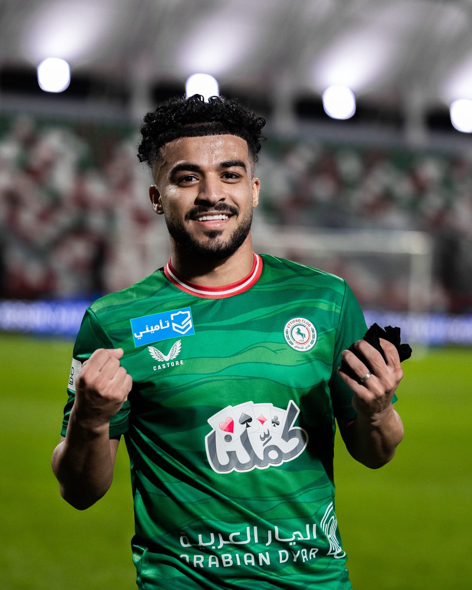 مُطَّلِع tweet media