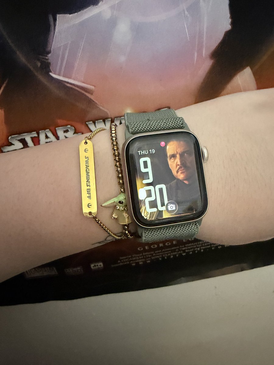 the manda-mo-rian💋🪩✨ tweet media