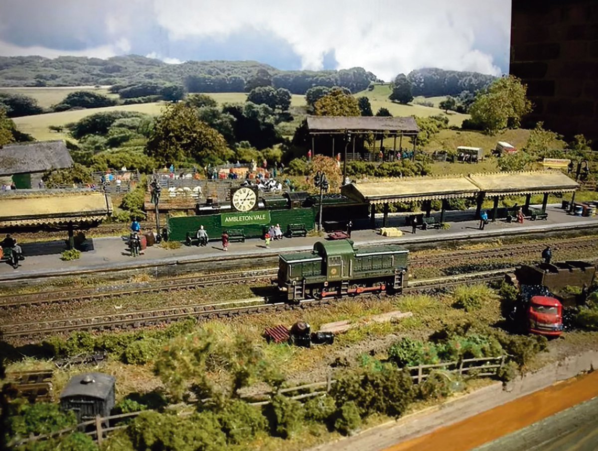 Model Railway Club tweet media