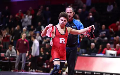 #KyleCantGolf tweet media