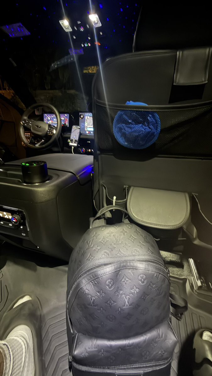 Drew Updates tweet media