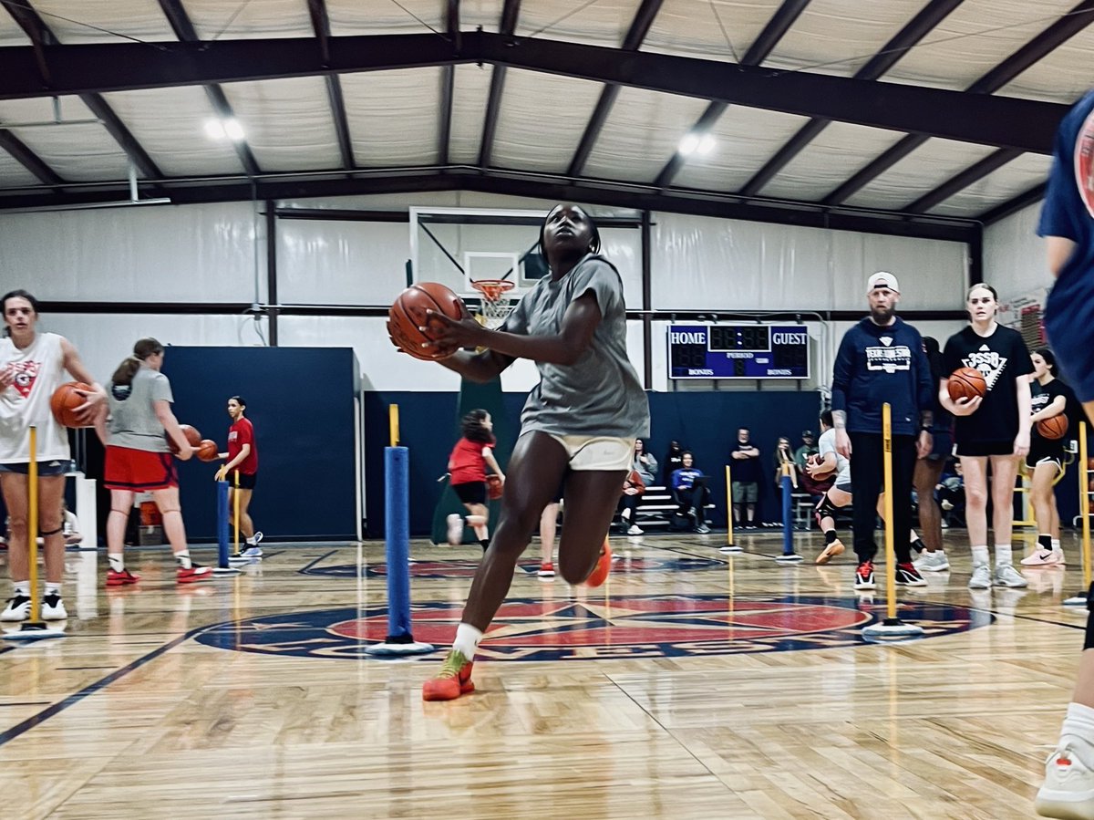 Texas LoneStar tweet media