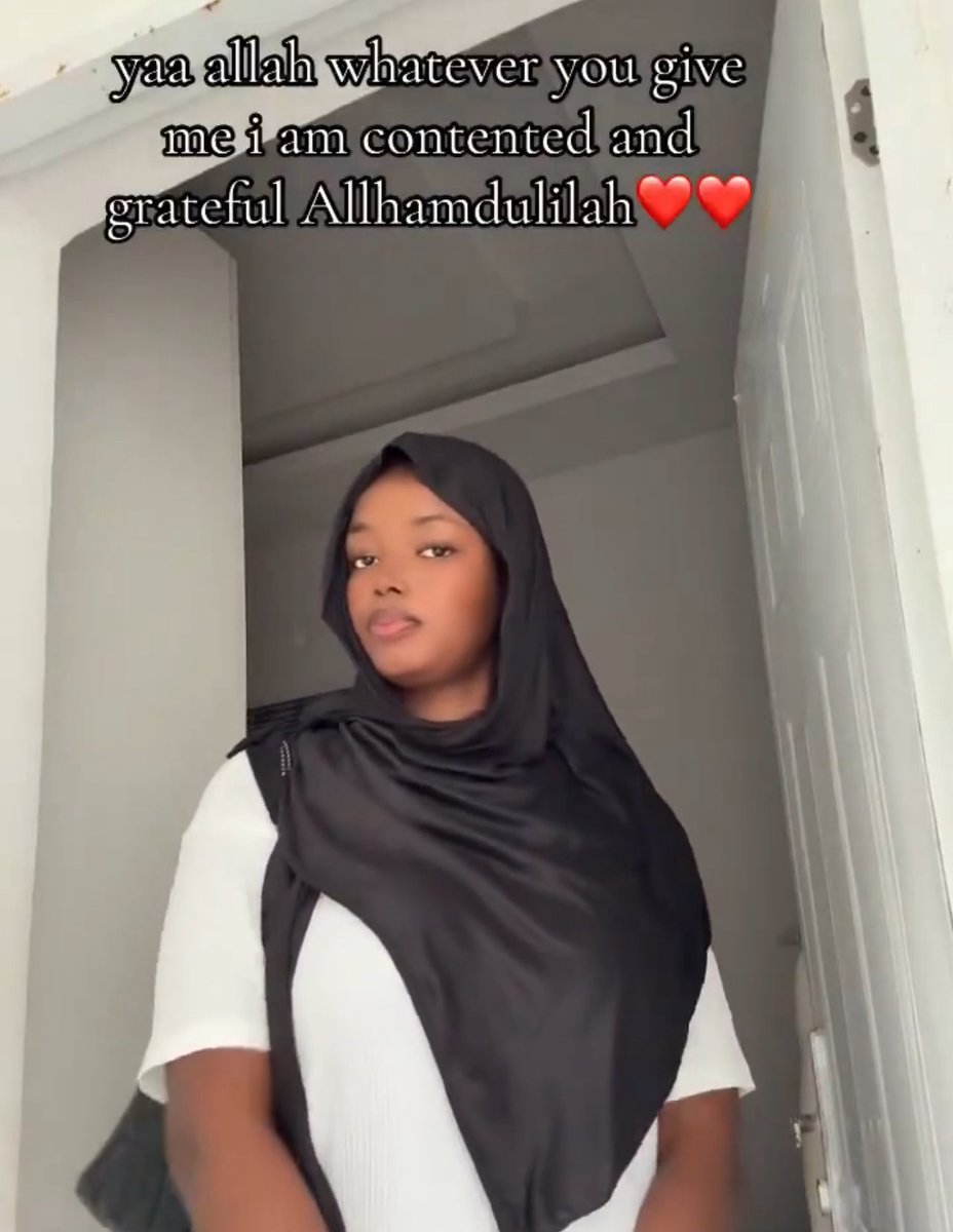 Ivory ✪ tweet media