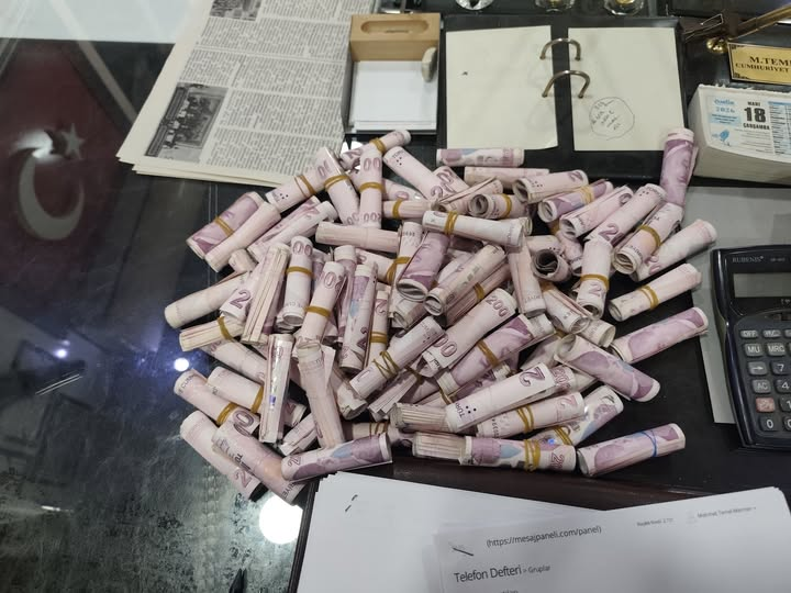 3arfli ♊️ 🦉 1️⃣3️⃣ #RabiaNazaADALET tweet media