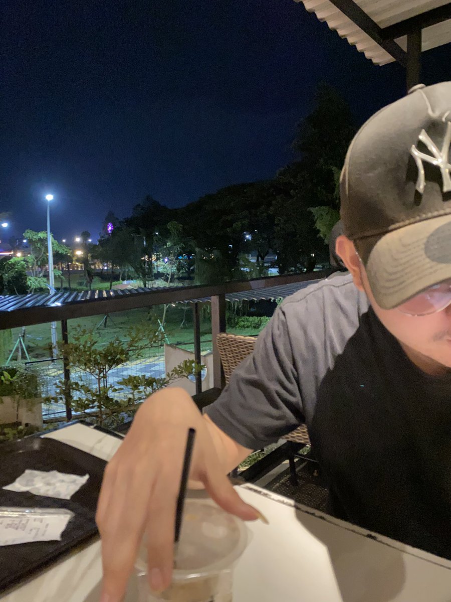 vin ‹𝟑.ᐟ tweet media