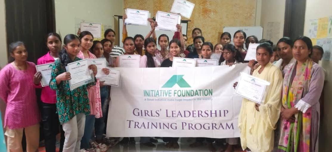 OrgInitiative_'s tweet photo. Initiative Foundation organized a 2-day training on Human Rights &amp; Gender in Development for Girls Community Leaders in Lucknow.
Building confident young leaders &amp; future change-makers.
#GirlsLeadership #GenderEquality #HumanRights #ChangeMakers #InitiativeFoundation https://t.co/cUgPOD1wX0