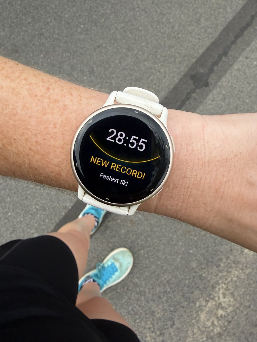 Babytjie tweet media