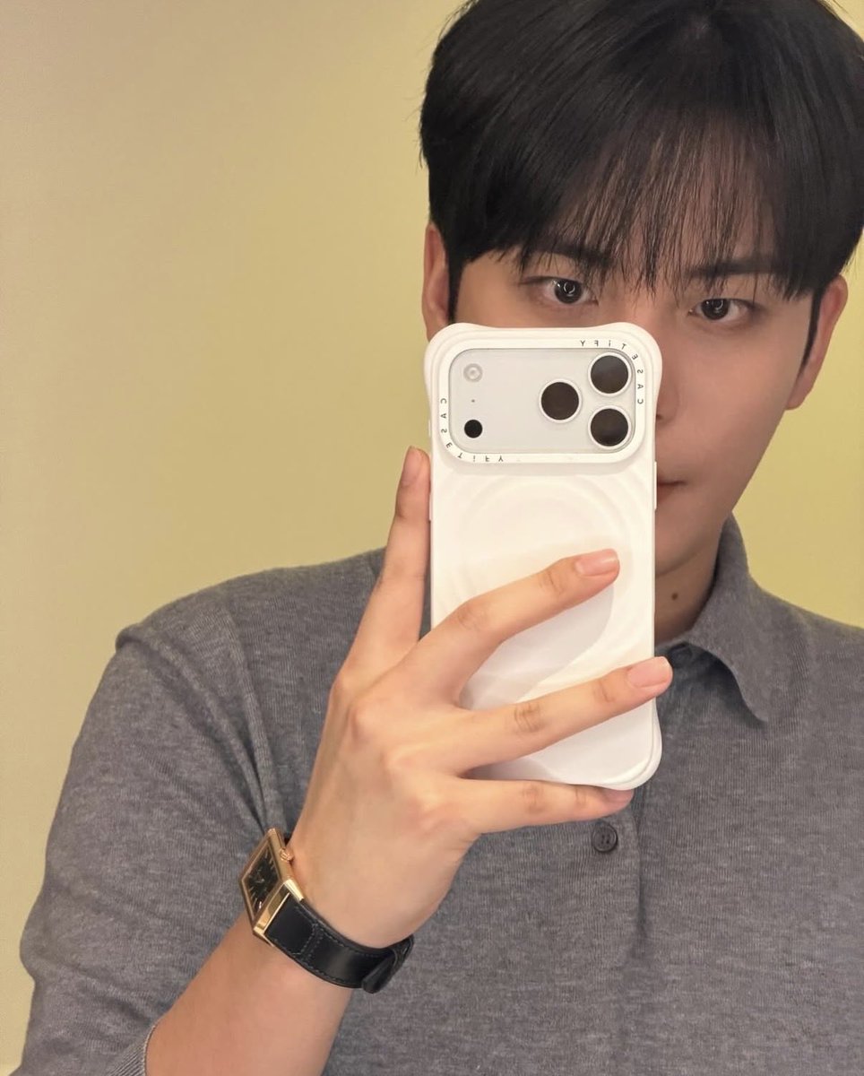 lotustiny🐱 tweet media