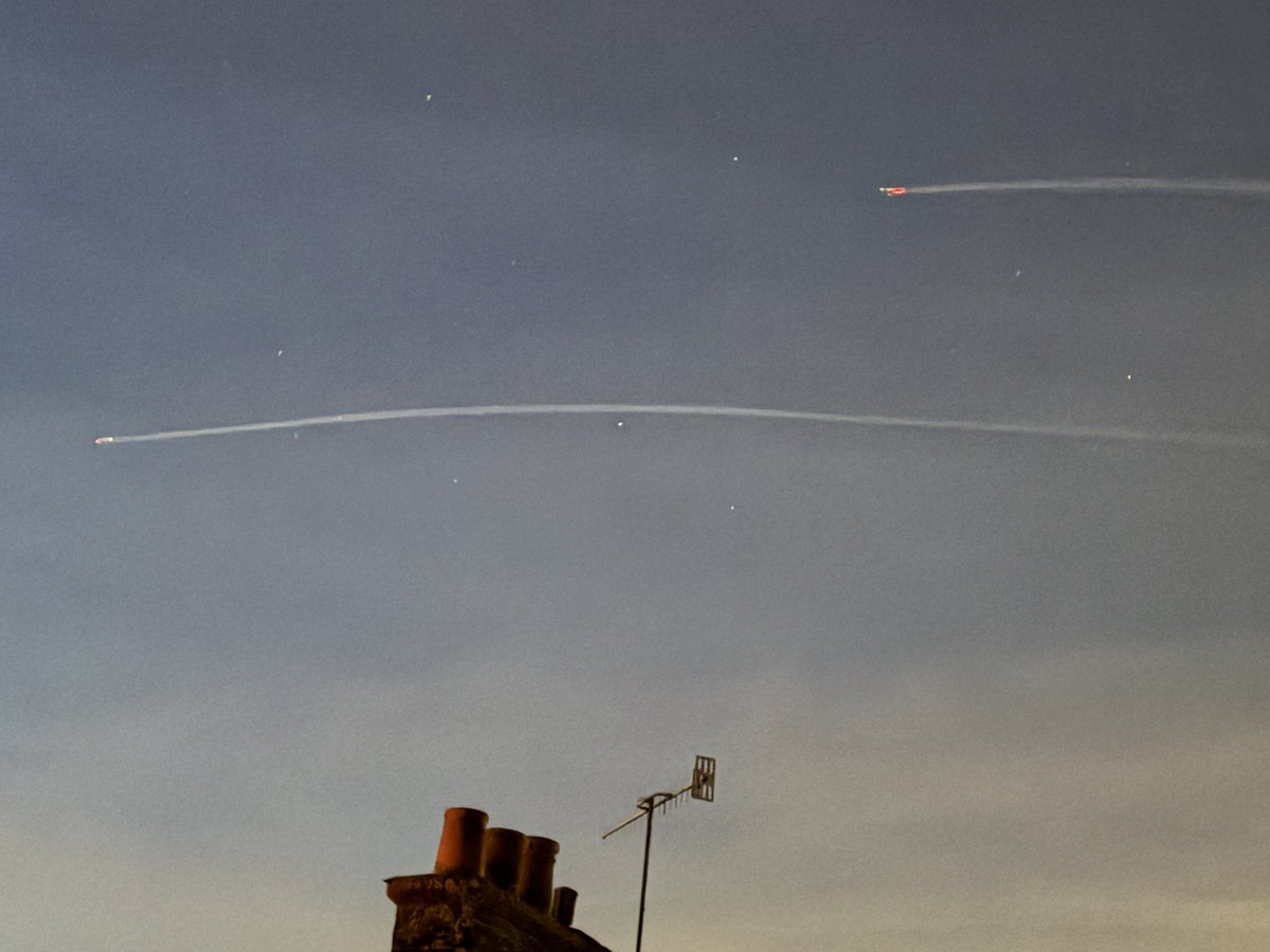 clive branch tweet media