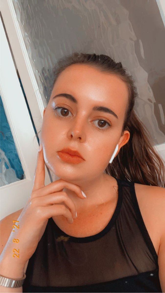 Carrie 🌸☯ tweet media