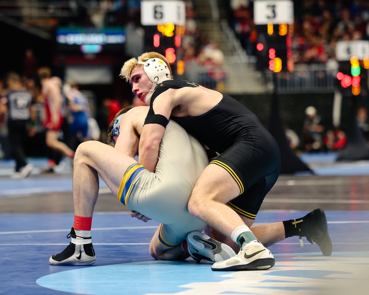 Iowa Hawkeye Wrestling tweet media