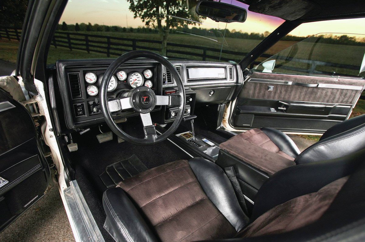 AutoMeter Products tweet media