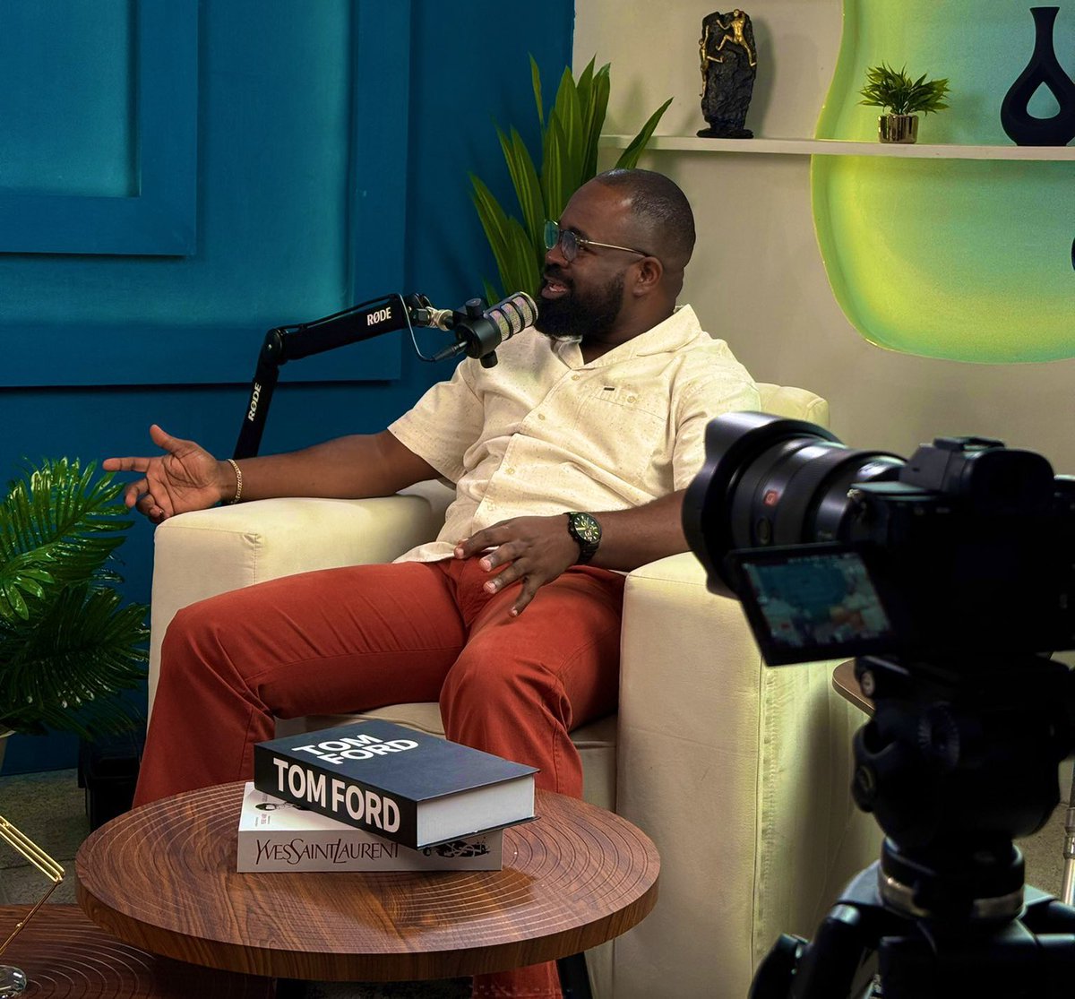 𝔸b𝕒𝕫𝕫 tweet media