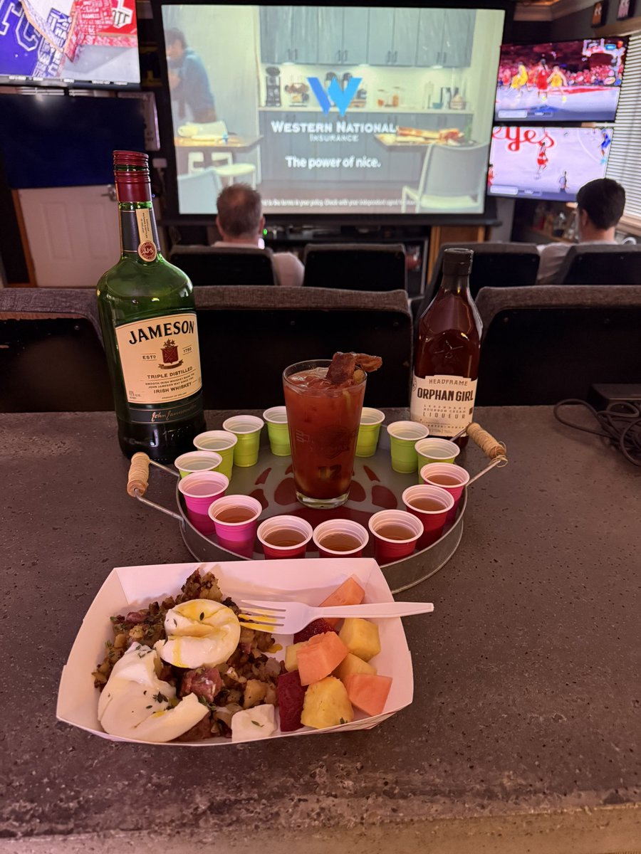 Bryan Hunt tweet media